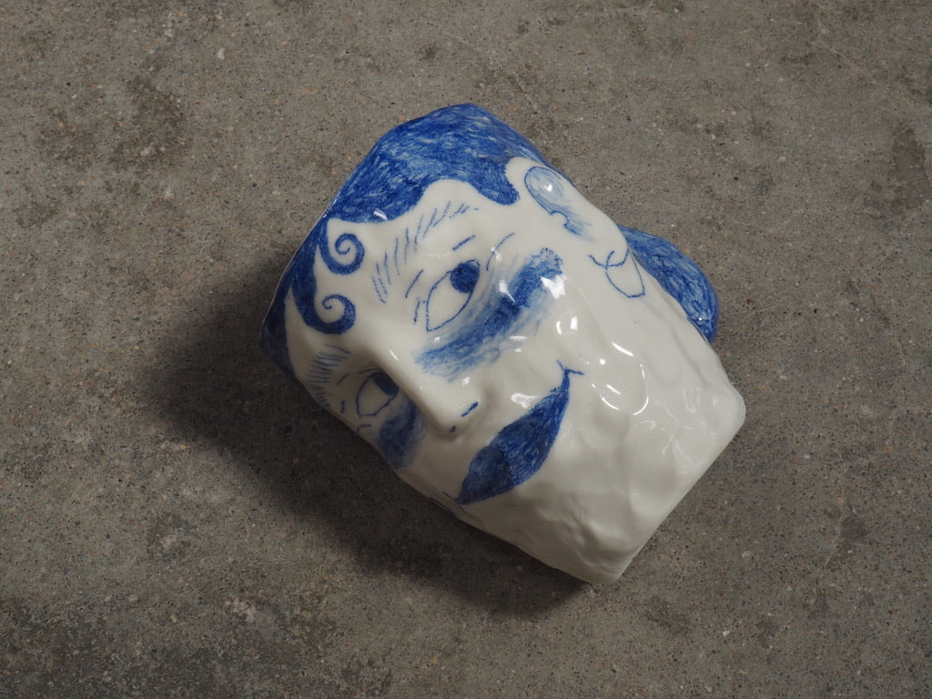head mug 2
