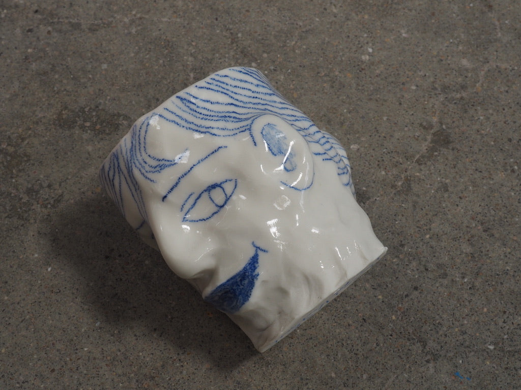 small head 13