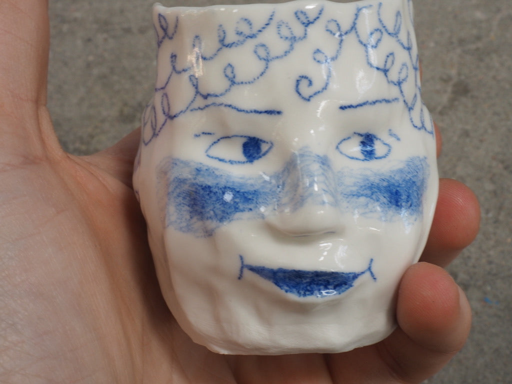 small head 19