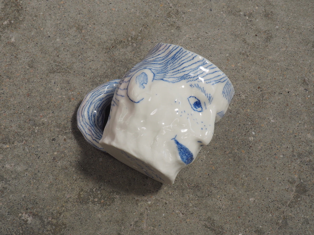 small head 4