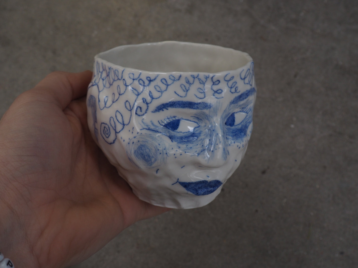 head mug 4